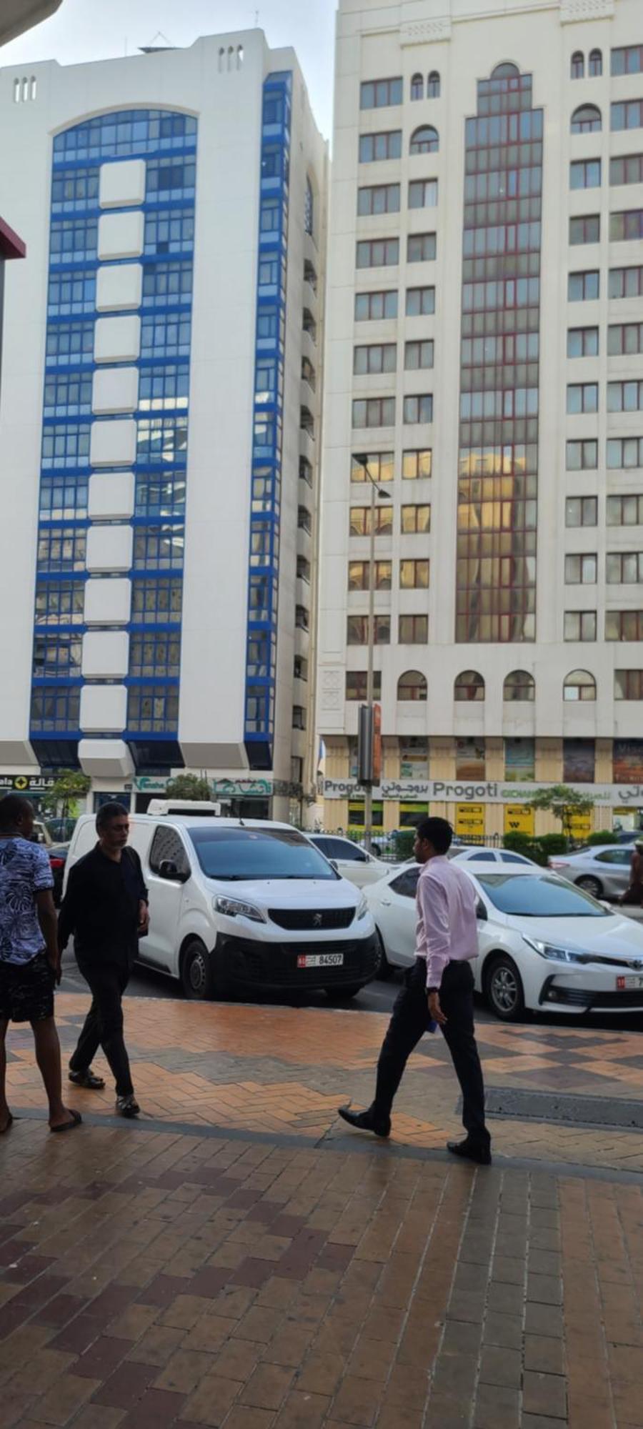 Home Away Apartment 阿布扎比 外观 照片